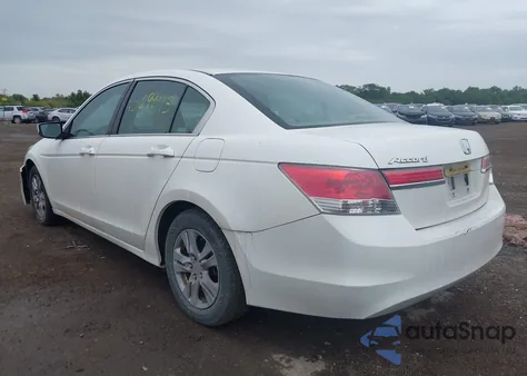 2011 Honda Accord 2.4 Lx-P z USA, uszkodzony, nr VIN 1HGCP2F4XBA083420